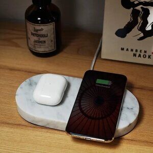 Einova Dual Wireless Charging Stone